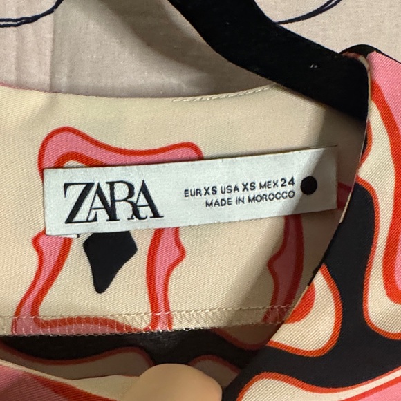 Zara Multicolor Patterned Top - Picture 2 of 4